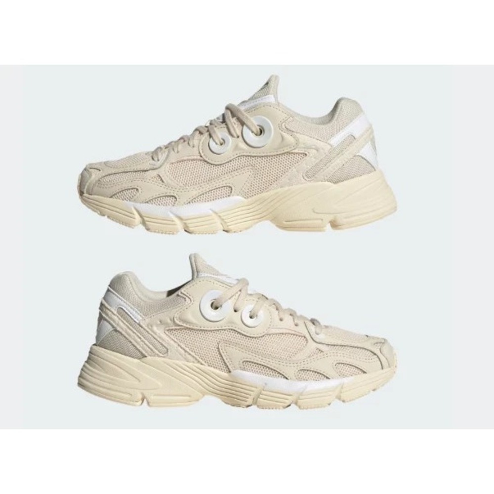 Adidas Astir Womens Size 7.5 Running Shoes Sneakers Cream/Beige IE6989 NEW - Picture 3 of 5